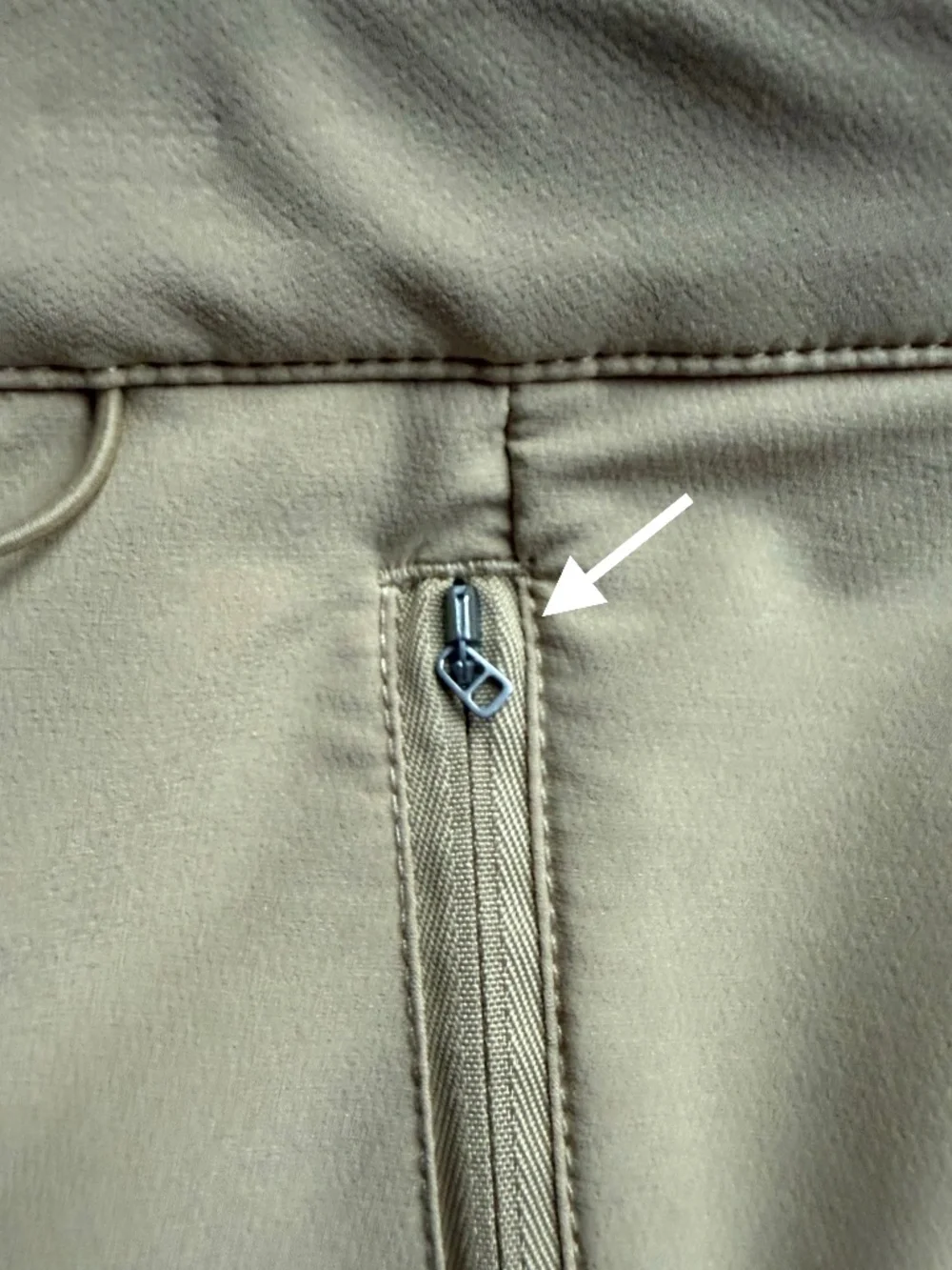 The North Face Bridgeway‎ Shorts Khaki Stretch Trail Hiking FlashDry-XD Sz 10